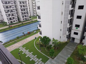 Balcony in 3 BHK Builder Floor at Central Park 3 Flower Valley, Sohna Sector 33 – for Rent