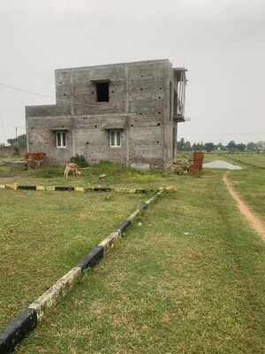  Plot For Sale in A-Zone