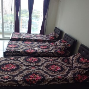 Bedroom in  Pg at Powai – for Rent