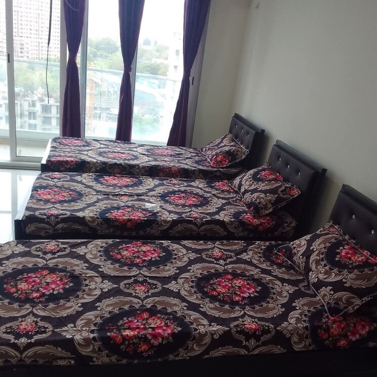 Bedroom, powai Pg For Boys & Girls In Powai 9385346