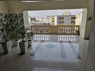 Staircase in 3 BHK Apartment at Parsvnath Green Ville, Sector 48 – for Sale