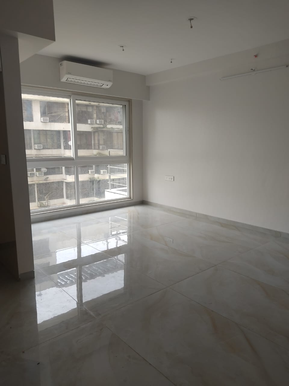 2 BHK Apartment For Rent in Concrete Sai Samast