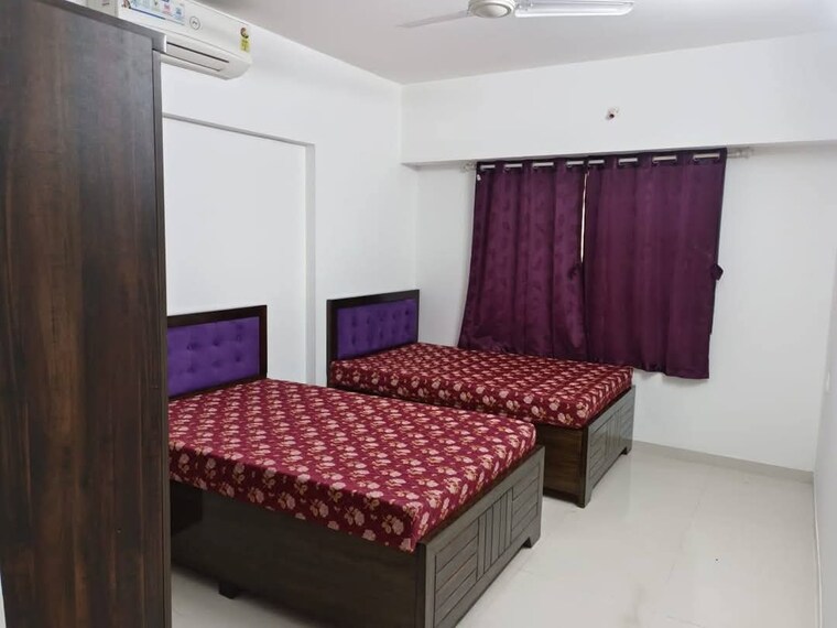Bedroom, chandivali Pg For Boys & Girls In Chandivali 9385369