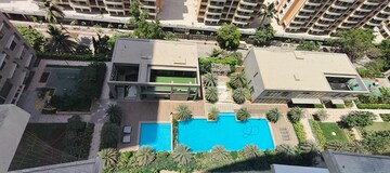 Team Area in 2 BHK Apartment at Kalpataru Radiance, Goregaon West – for Rent