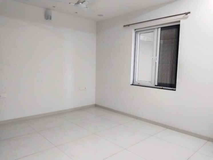 Room, jayabheri-the-summit 3 Bedroom 2125 Sq.Ft. Apartment In Narsingi Hyderabad 9385427