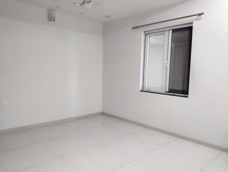 Room, jayabheri-the-summit 3 Bedroom 2125 Sq.Ft. Apartment In Narsingi Hyderabad 9385427