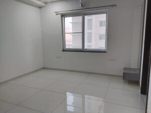 Room in 3 BHK Apartment at Jayabheri The Summit, Narsingi – for Rent