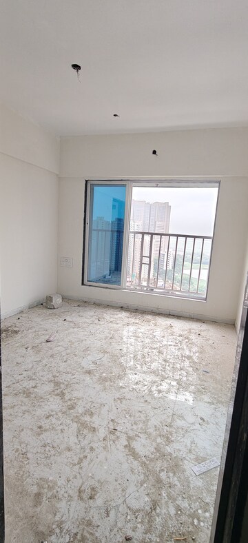 1 BHK Apartment For Sale in Malad West
