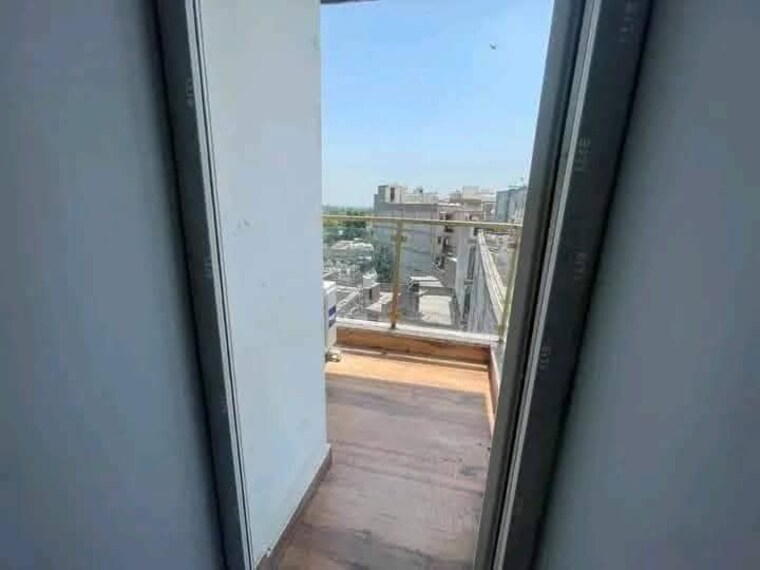 Balcony, saket 1 Bedroom 600 Sq.Ft. Apartment In Saket Delhi 9385454