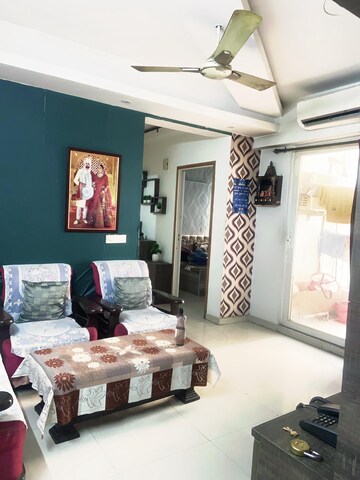 Bedroom in 2 BHK Apartment at Sam Palm Olympia, Sector 16c Greater Noida – for Rent