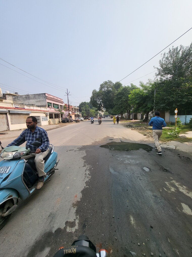 Exterior View, sector 2 vikas nagar Commercial Showroom 5400 Sq.Ft. In Sector 2 Vikas Nagar Lucknow 9385525