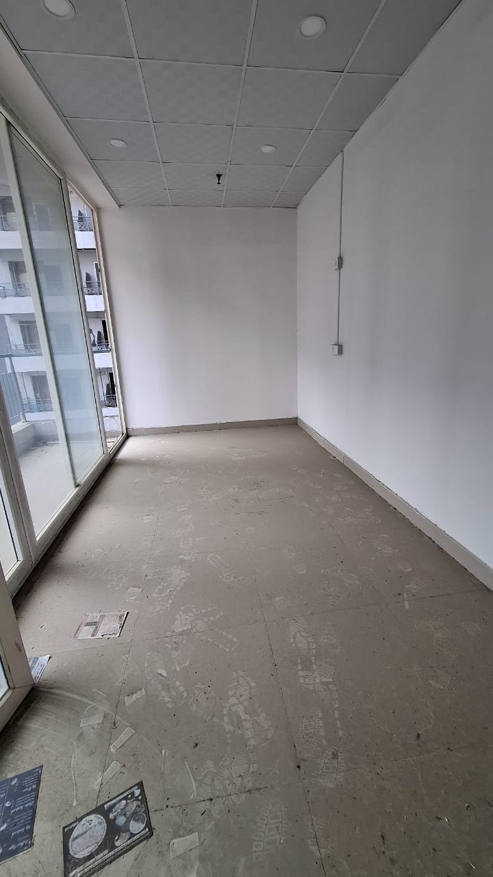 Office Space For Rent in Gaur City Center