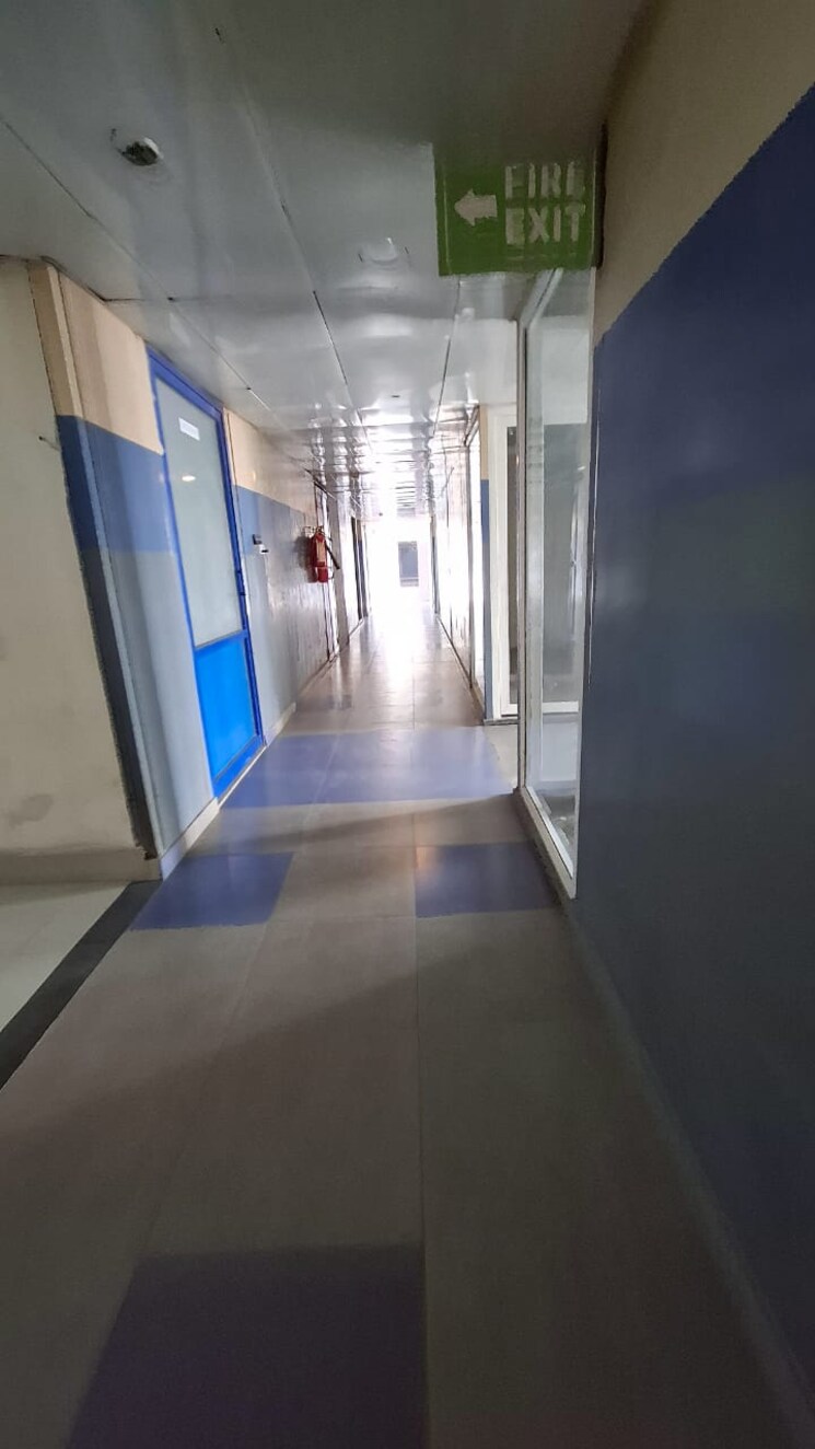 undefined, gaur-city-center Commercial Office Space 362 Sq.Ft. In Sector 4 Greater Noida Greater Noida 9385576