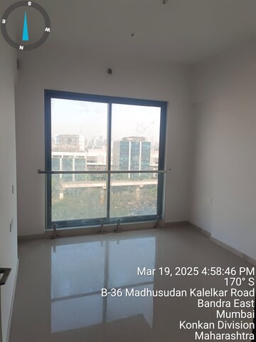 Room in 3 BHK Apartment at Adani Ten BKC, Bandra East – for Sale