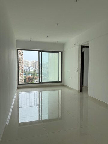 Room in 3 BHK Apartment at Sunteck City Avenue 4, Goregaon West – for Rent