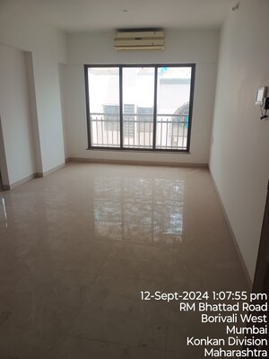 2 BHK Apartment For Sale in Dimple Avenue 641, Borivali West