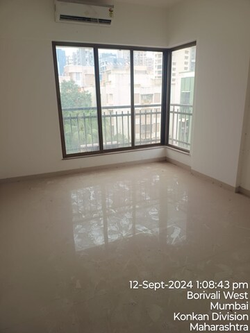 Room in 2 BHK Apartment at Dimple Avenue 641, Borivali West – for Sale