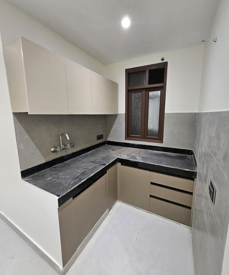 Kitchen, saket 1.5 Bedroom 450 Sq.Ft. Builder Floor In Saket Delhi 9385712