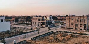  Plot For Sale in Ajmer Road