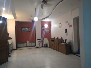 Living Room in 3 BHK Builder Floor at Sector Swarn Nagri – for Rent