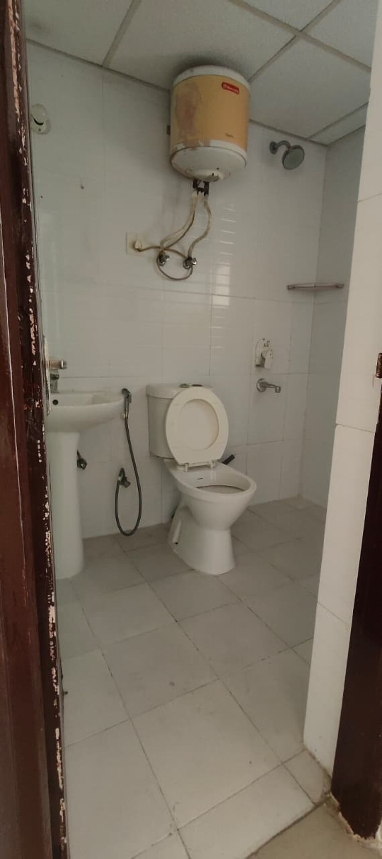 Bathroom, supertech-cape-town 2.5 Bedroom 1150 Sq.Ft. Apartment In Sector 74 Noida 9385781