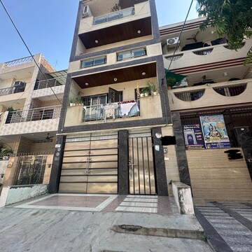 6+ BHK Independent House For Sale in Shalimar Bagh