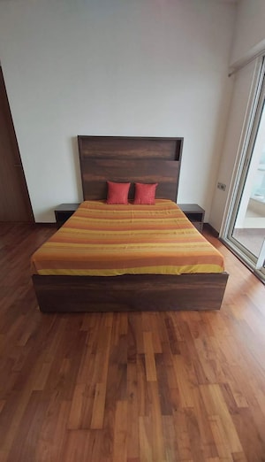 Bedroom in 3 BHK Apartment at Omkar Alta Monte, Malad East – for Rent