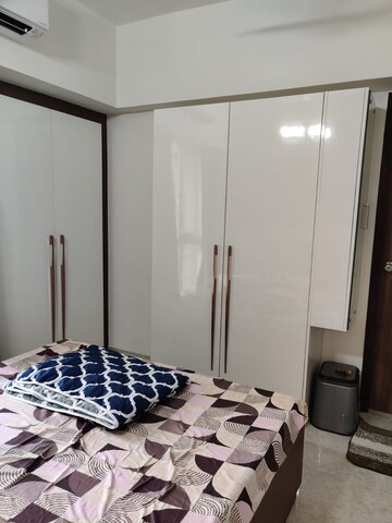 Bedroom in 3 BHK Apartment at Lodha Amara, Kolshet Road – for Sale