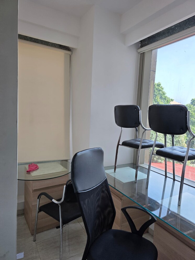 Team Area, lodha-supremus-powai Commercial Office Space 1500 Sq.Ft. In Powai Mumbai 9385973