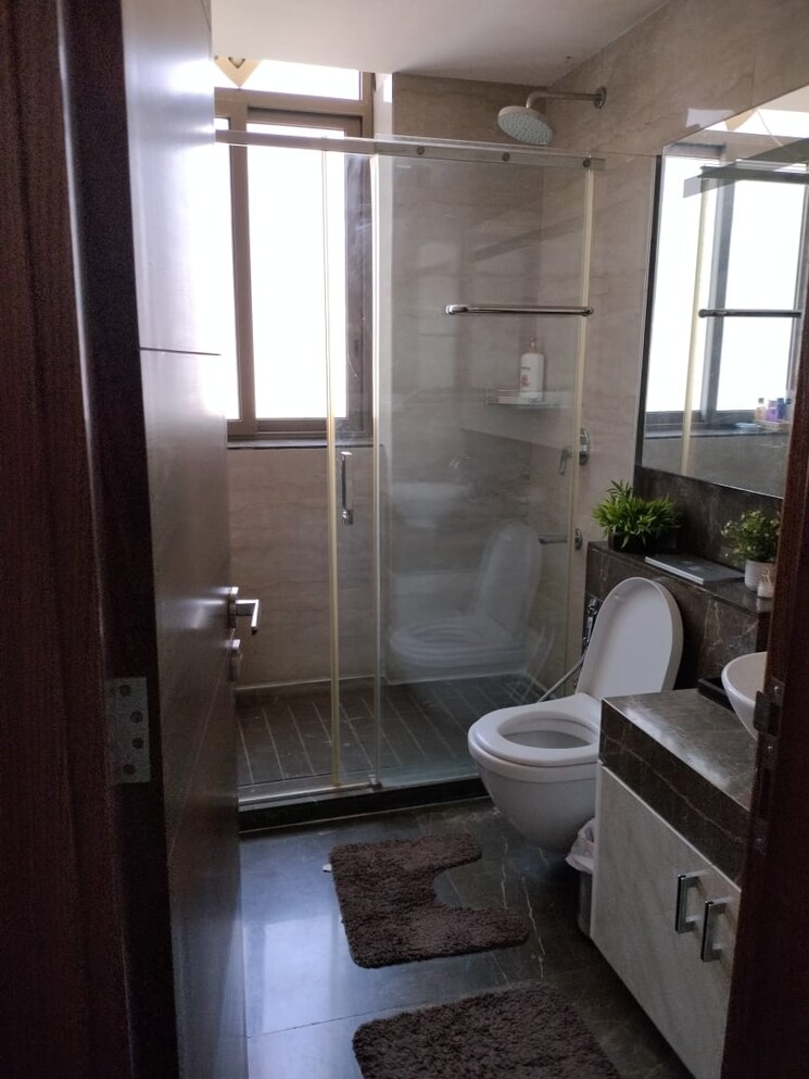Bathroom, ireo-victory-valley 3 Bedroom 2400 Sq.Ft. Apartment In Sector 67 Gurgaon 9385981