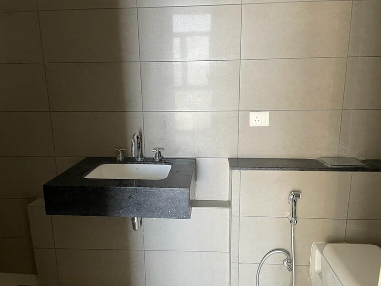 Bathroom, ireo-victory-valley 3 Bedroom 3000 Sq.Ft. Apartment In Sector 67 Gurgaon 9386008