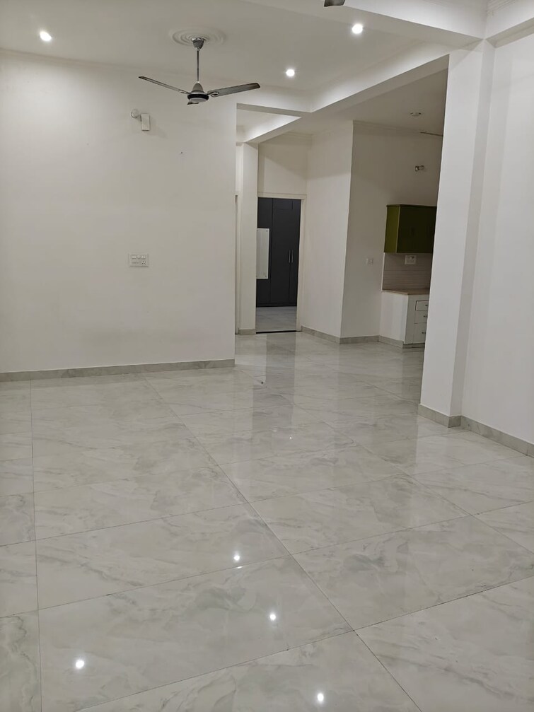 Cover Image, aman vihar 2 Bedroom 1200 Sq.Ft. Builder Floor In Aman Vihar Dehradun 9386025