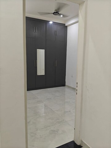 Room in 2 BHK Builder Floor at Aman Vihar – for Sale