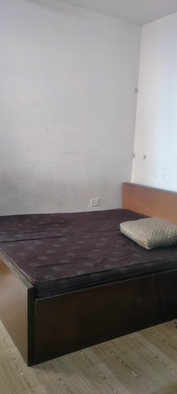 Bedroom in 2 BHK Apartment at Tulip Lemon, Sector 69 – for Rent