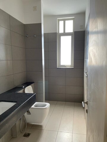 Bathroom in 3 BHK Apartment at M3M Latitude, Sector 65 – for Rent
