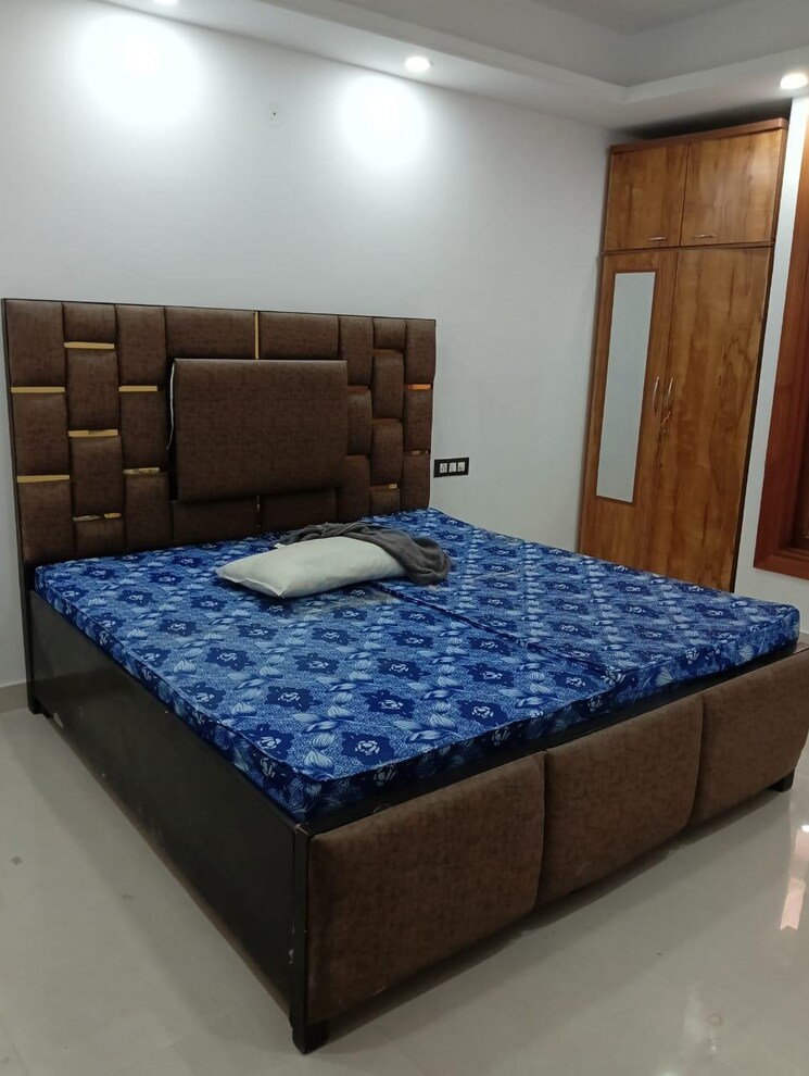 Bedroom, saket 2 Bedroom 850 Sq.Ft. Apartment In Saket Delhi 9386085