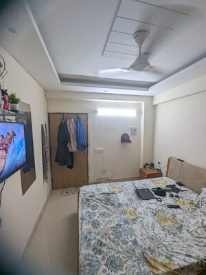 Bedroom in 1 RK Apartment at Suncity Essel Tower, Sector 28 – for Rent