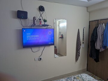 Furnished Amenities in 1 RK Apartment at Suncity Essel Tower, Sector 28 – for Rent