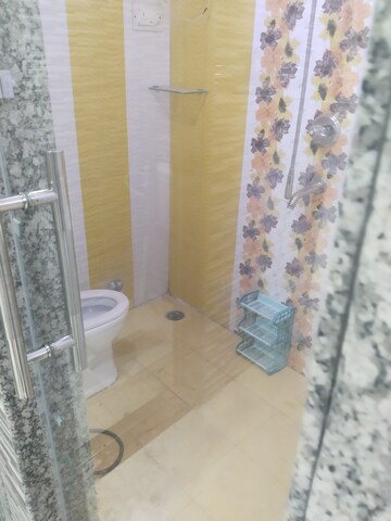 Bathroom in 1.5 BHK Apartment at Nehru Enclave – for Rent