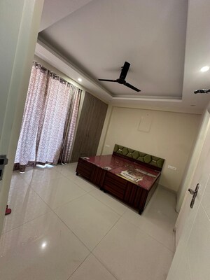 Room in 3 BHK Apartment at Skylar Homes, Patiala Road – for Rent