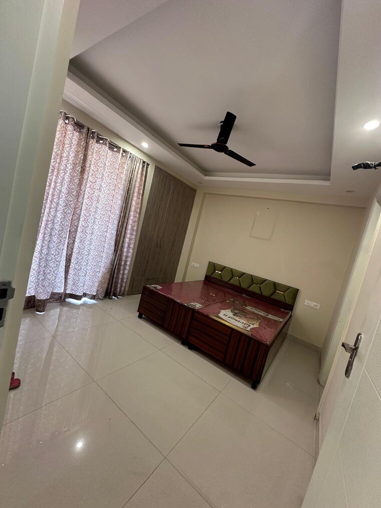 Room, skylar-homes 3 Bedroom 2020 Sq.Ft. Apartment In Patiala Road Zirakpur 9386207