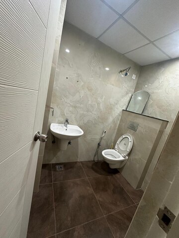 Bathroom in 3 BHK Apartment at Skylar Homes, Patiala Road – for Rent