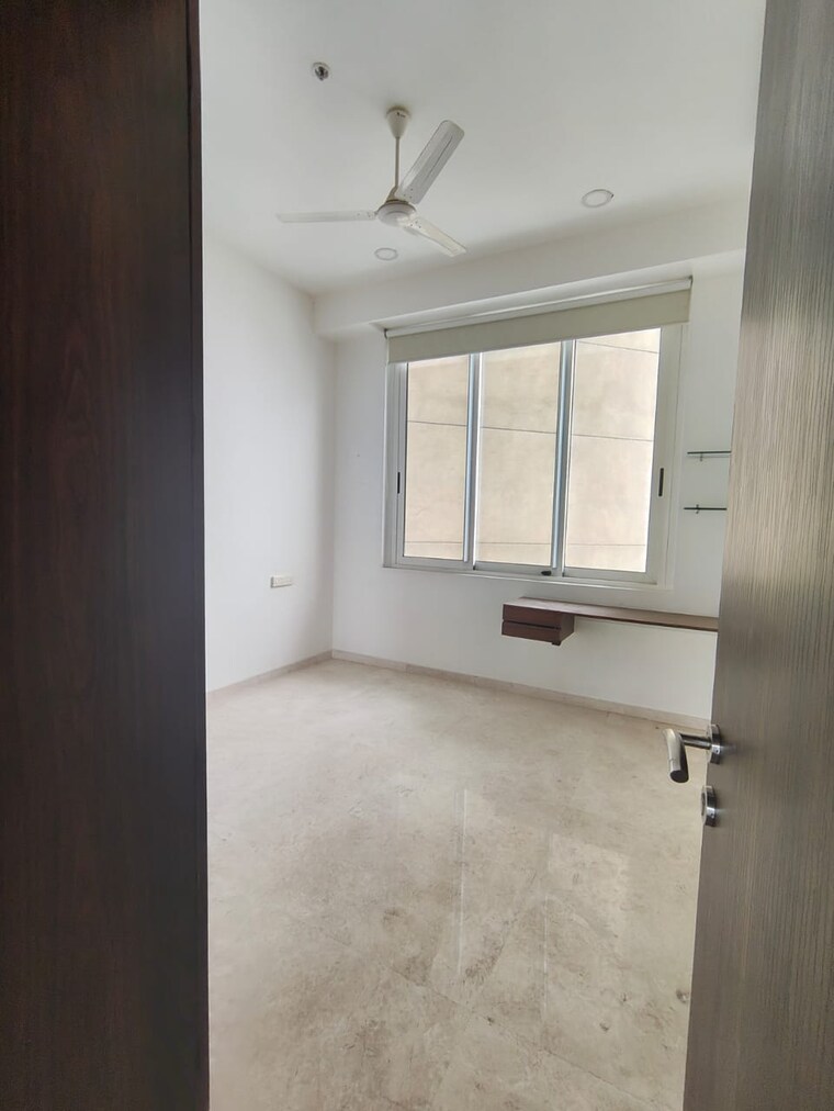 Room, indiabulls-sky 4 Bedroom 4500 Sq.Ft. Apartment In Lower Parel Mumbai 9386219