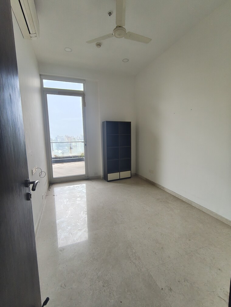 Room, indiabulls-sky 4 Bedroom 4500 Sq.Ft. Apartment In Lower Parel Mumbai 9386219