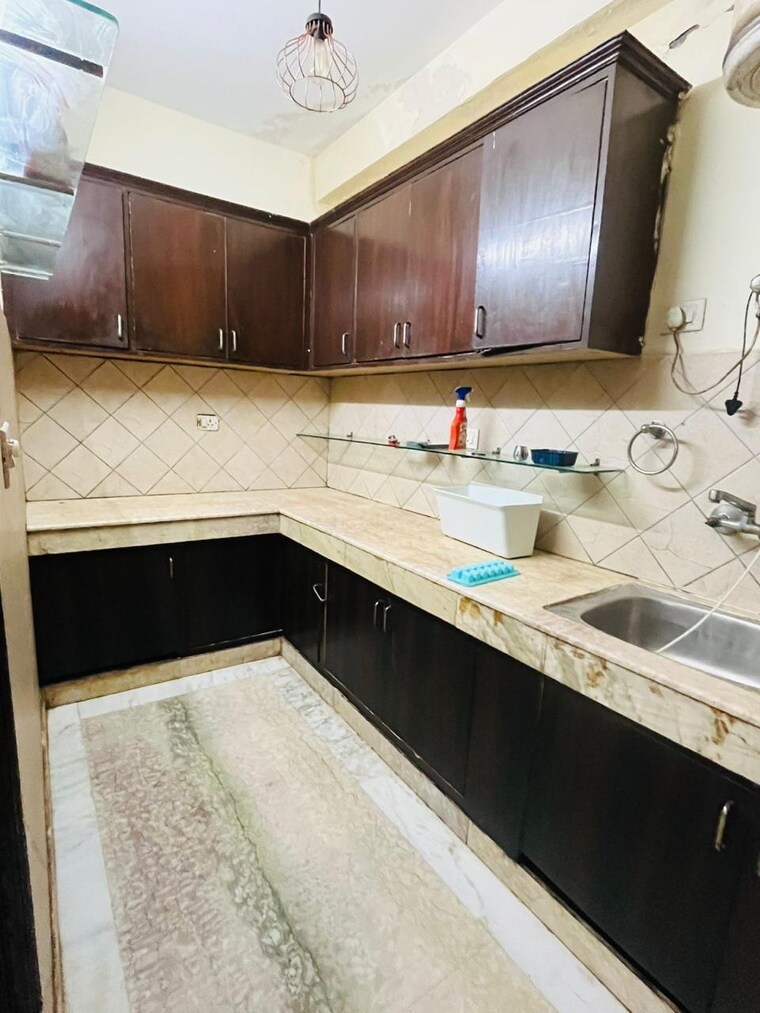 Kitchen, saket 1.5 Bedroom 450 Sq.Ft. Builder Floor In Saket Delhi 9386276