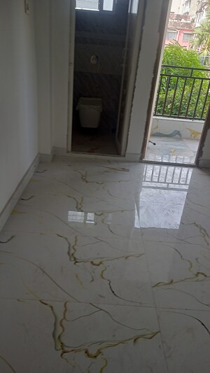 Bathroom in 2 BHK Apartment at Kristi Villa, Chinar Park – for Rent