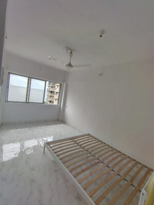 Room in 2 BHK Apartment at New Neelam CHS, Andheri West – for Rent