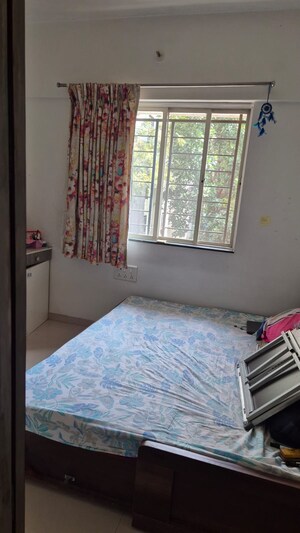 Bedroom in 2 BHK Apartment at Ira Apartment Bhusari Colony, Kothrud – for Rent