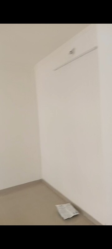 Room in 1 BHK Apartment at Lodha Casa Bella, Dombivli East – for Rent