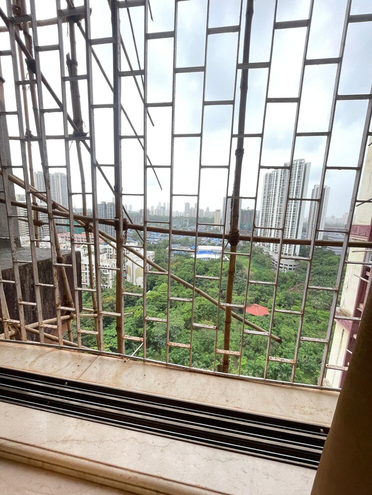 Balcony, lokhandwala-whispering-palms-xxclusives 3 Bedroom 1660 Sq.Ft. Apartment In Kandivali East Mumbai 9386418